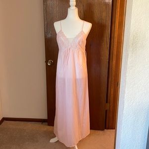 Pink Lace Sleep Gown